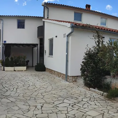 Apartment Anita Fazana